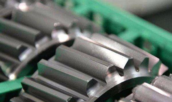 揭秘斜齒輪變速箱，為啥重載卡車(chē)和飛機(jī)都用它？